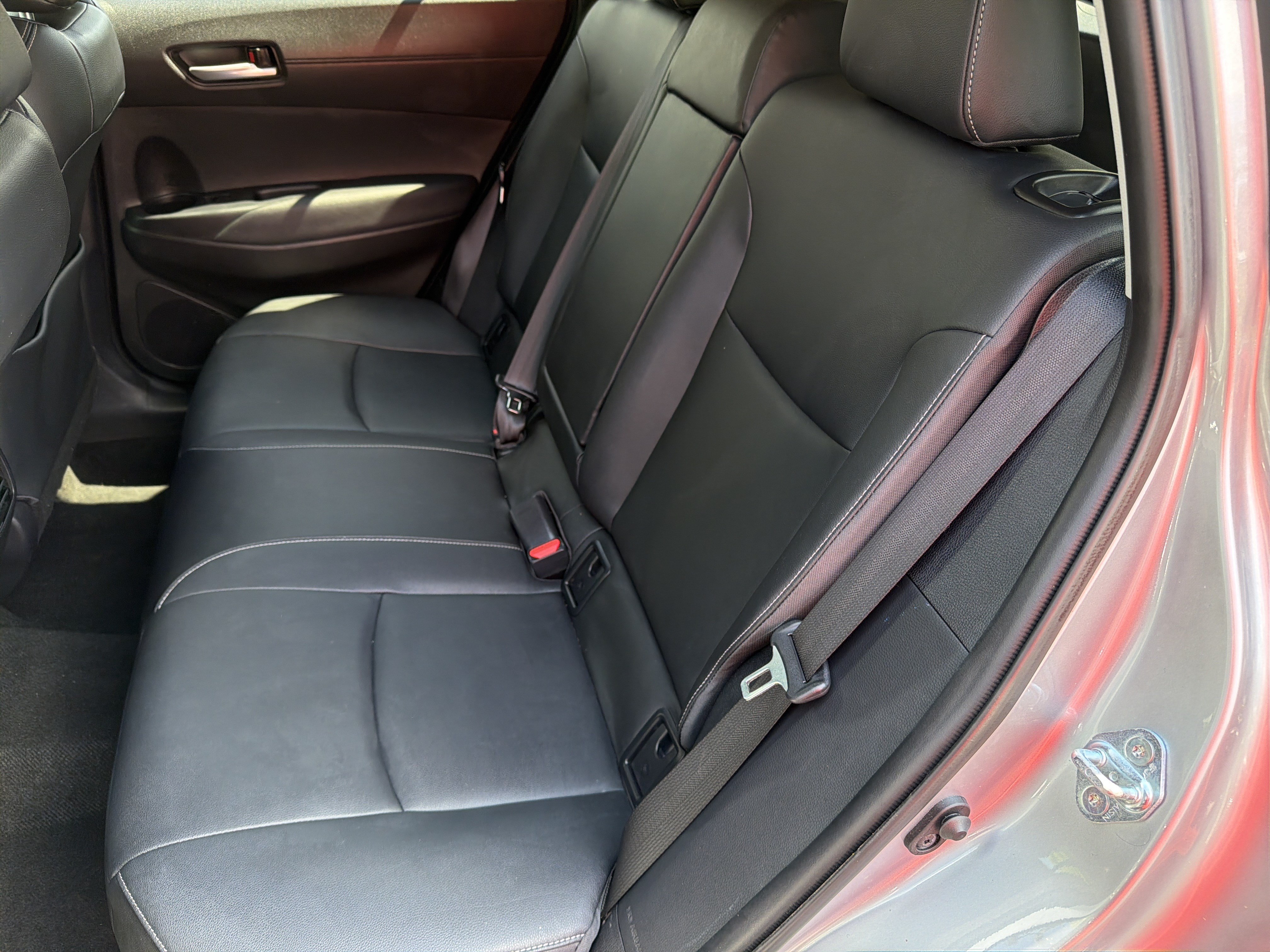 Used 2023 Toyota Corolla Cross XLE FWD image 18