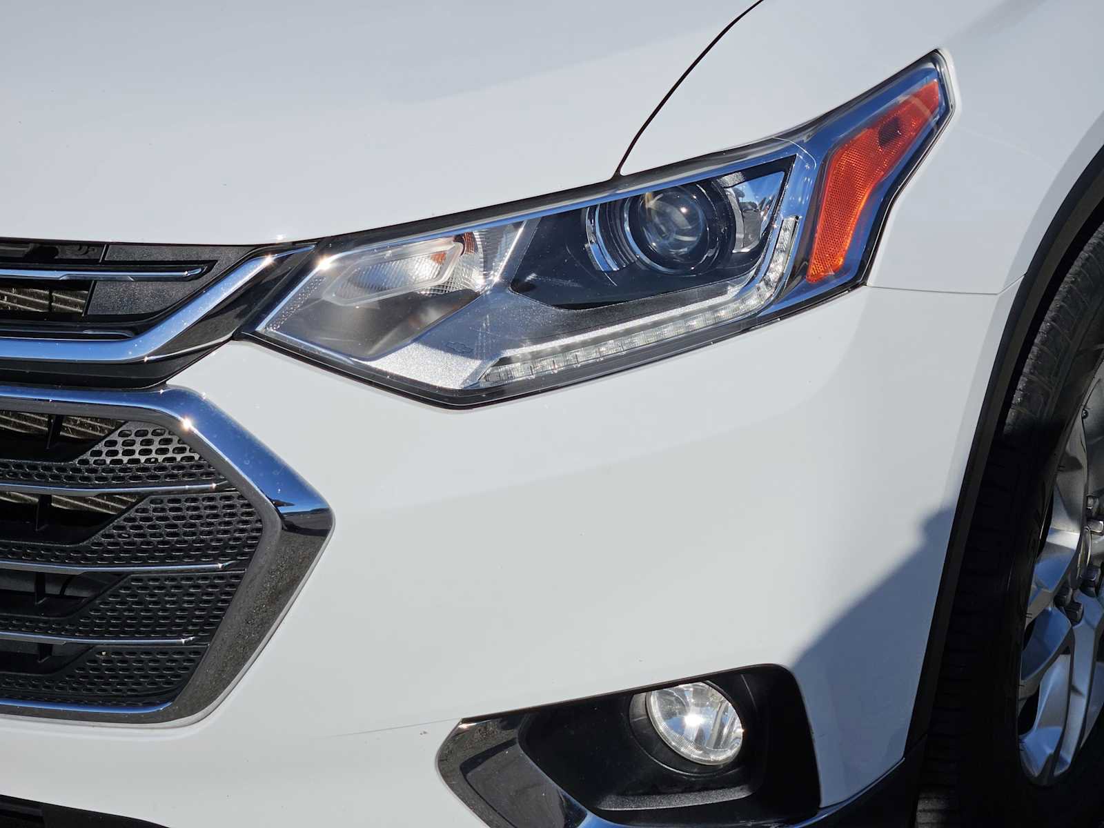 Used 2020 Chevrolet Traverse LT w/ Driver Confidence II Package image 7