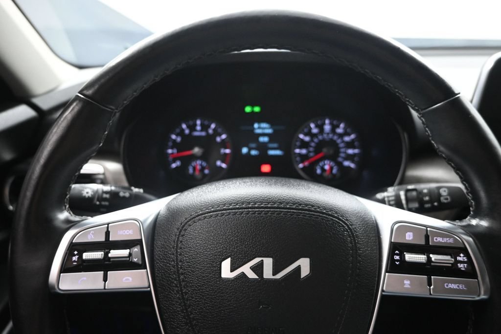 Certified 2022 Kia Telluride EX w/ EX Premium Package AWD/4WD image 15