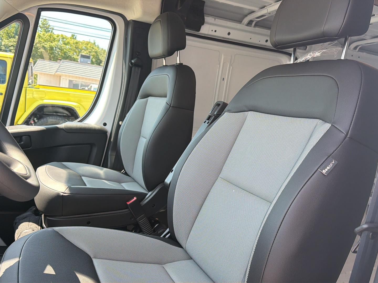 New 2026 RAM ProMaster 1500 w/ Convenience Group FWD image 15
