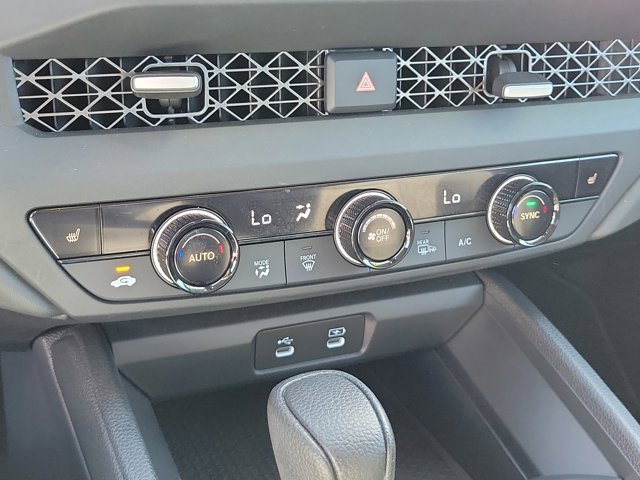 Certified 2024 Honda Accord EX image 28