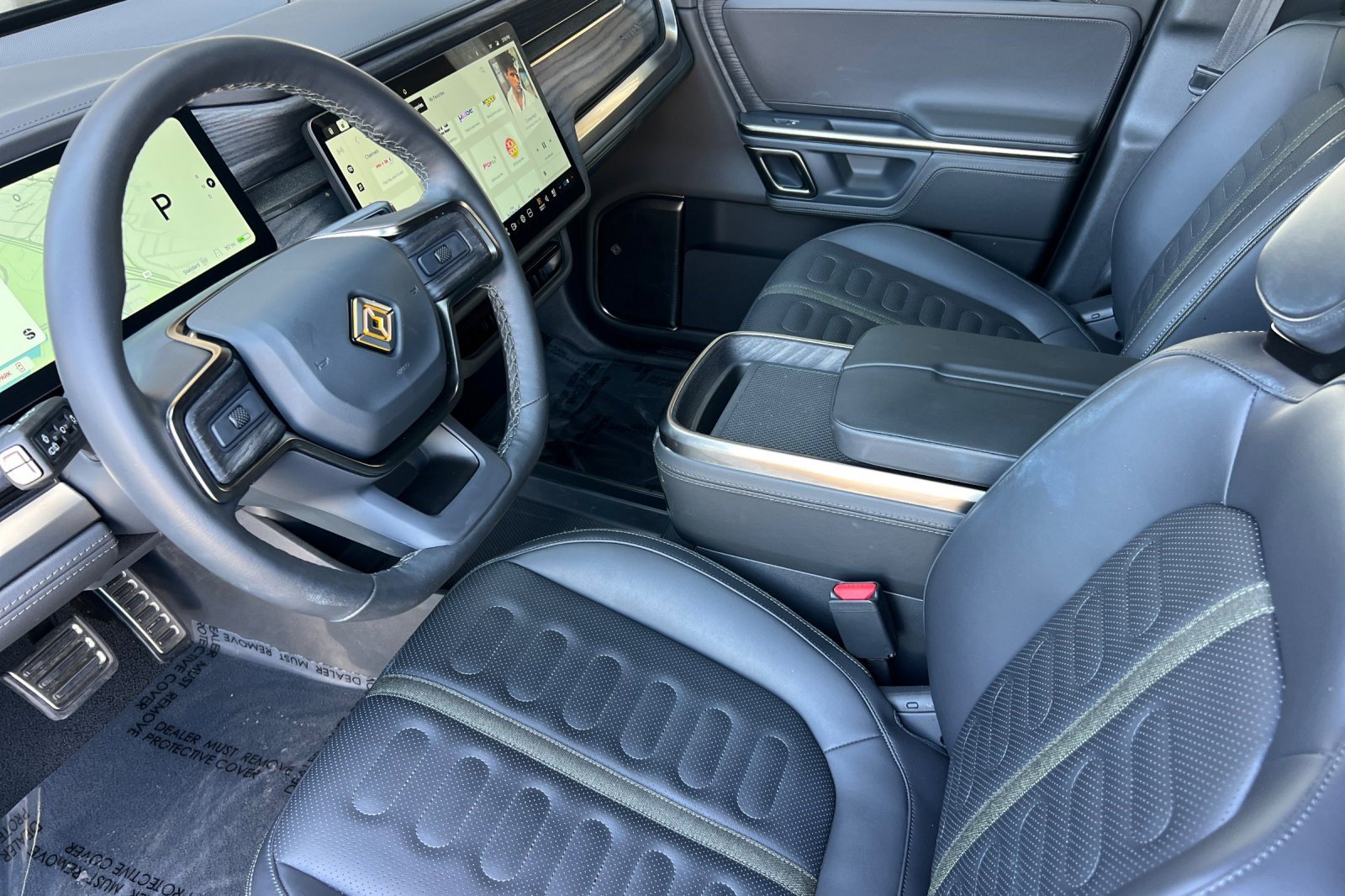 Used 2024 Rivian R1S Adventure AWD/4WD image 4