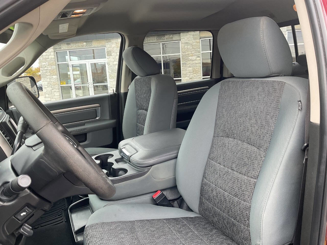 Used 2018 RAM 3500 SLT image 15