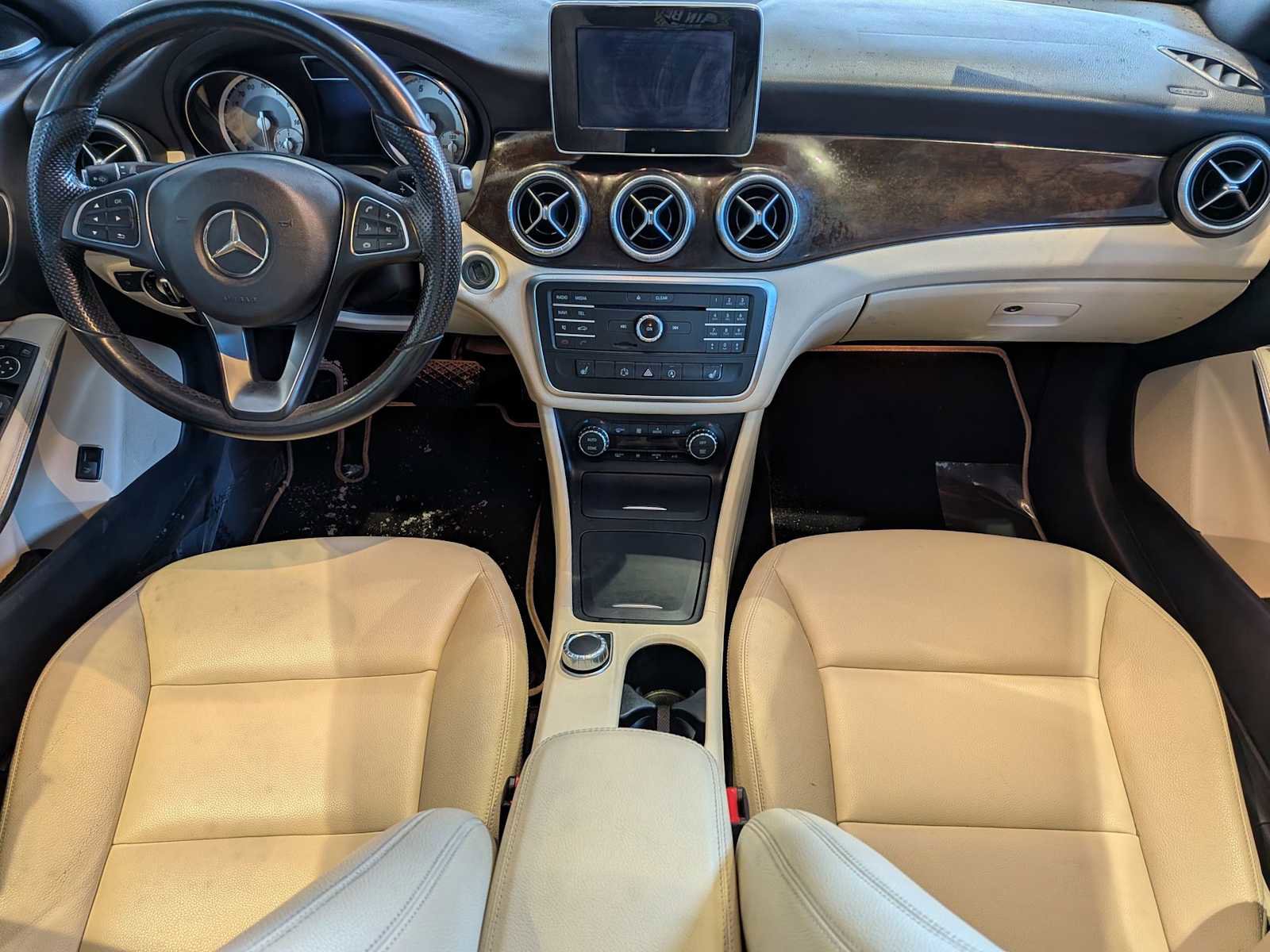 Used 2015 Mercedes-Benz CLA 250 image 12