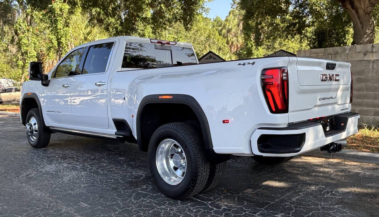 Used 2025 GMC Sierra 3500 Denali w/ Denali Reserve Package AWD/4WD image 7