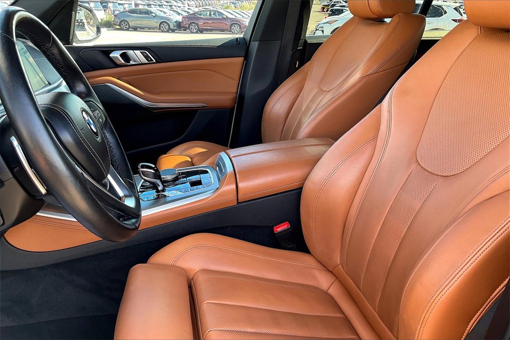 Used 2022 BMW X5 xDrive40i w/ Premium Package image 25