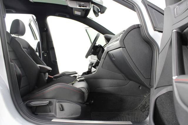 Used 2021 Volkswagen GTI SE image 21