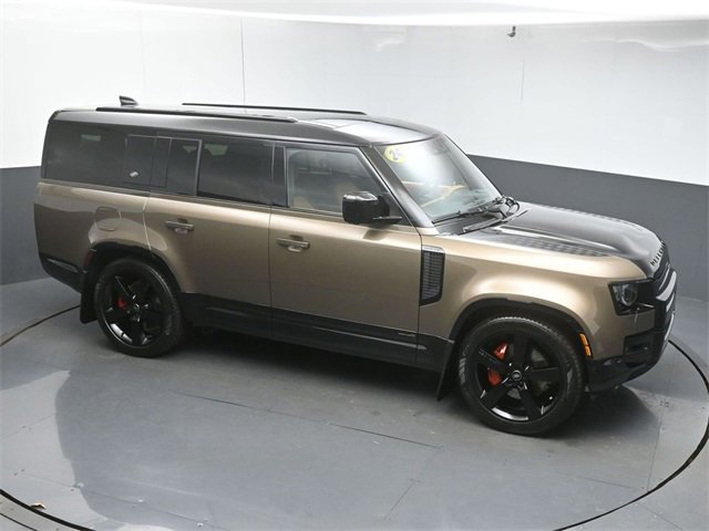 Used 2024 Land Rover Defender 130 X image 41