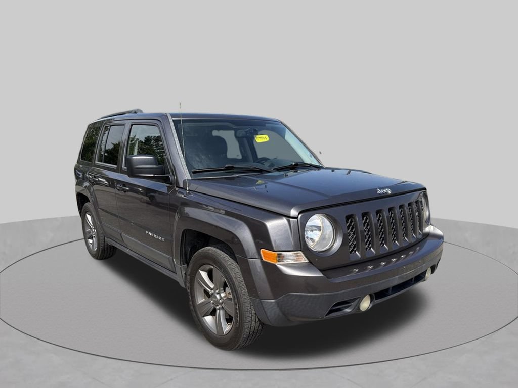 Used 2015 Jeep Patriot High Altitude FWD image 3