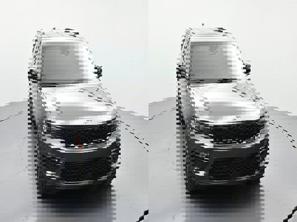 New 2025 Jeep Grand Cherokee Limited w/ Black Appearance Package image 26