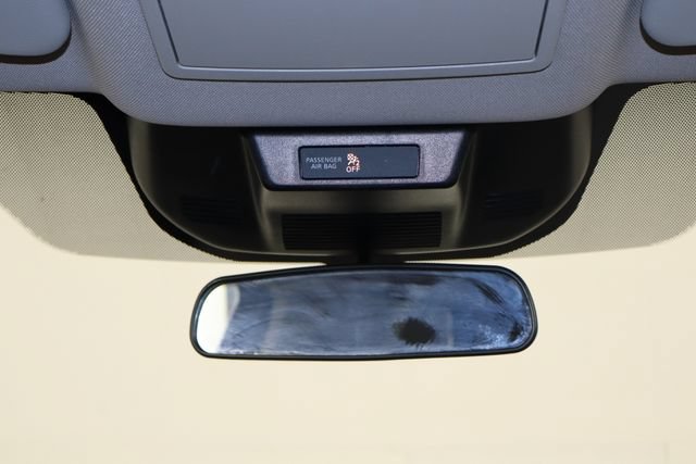 Used 2025 Nissan Rogue SV FWD image 22