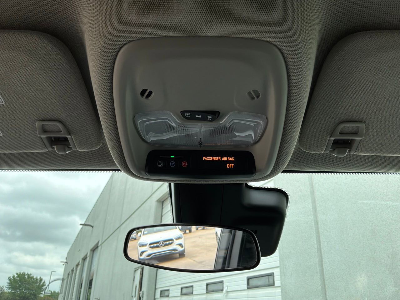 Used 2025 Buick Encore GX Preferred image 14