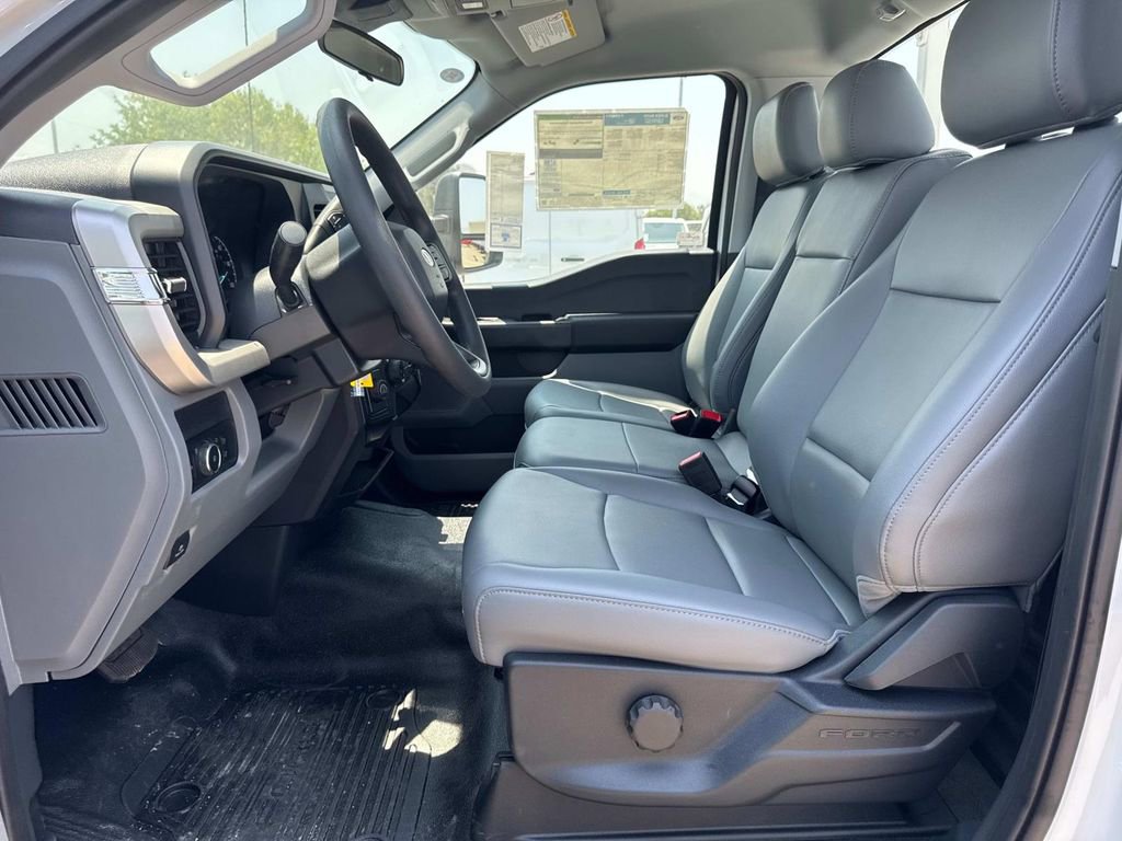 New 2025 Ford F350 XL w/ XL Chrome Package image 12