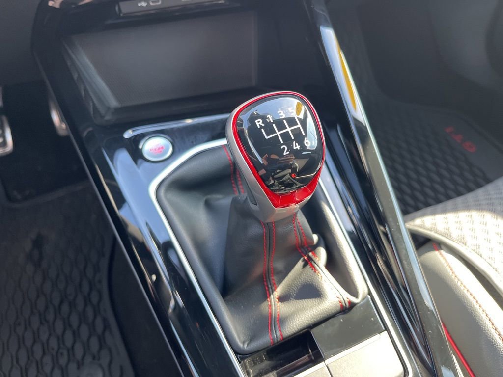 Used 2024 Volkswagen GTI Autobahn image 19