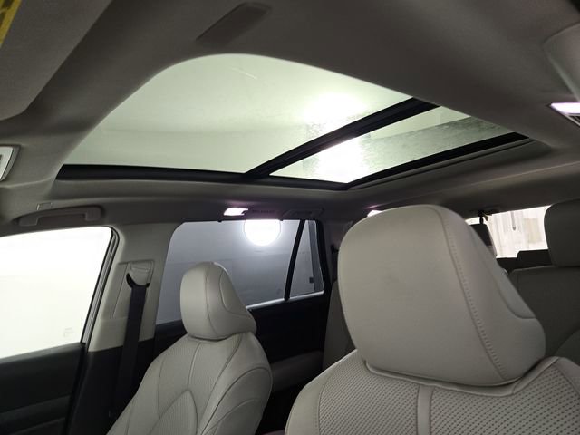 Used 2024 Toyota Grand Highlander AWD image 33