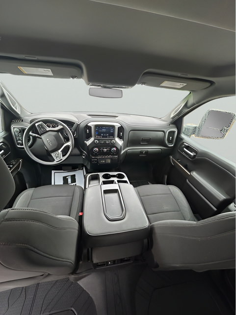 Used 2022 Chevrolet Silverado 1500 RST w/ Bed Protection Package AWD/4WD image 10