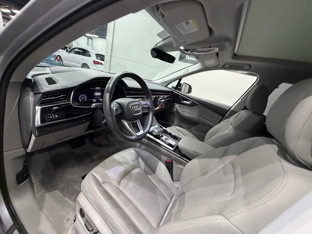 Used 2020 Audi Q7 3.0T Prestige w/ Prestige Package AWD/4WD image 19