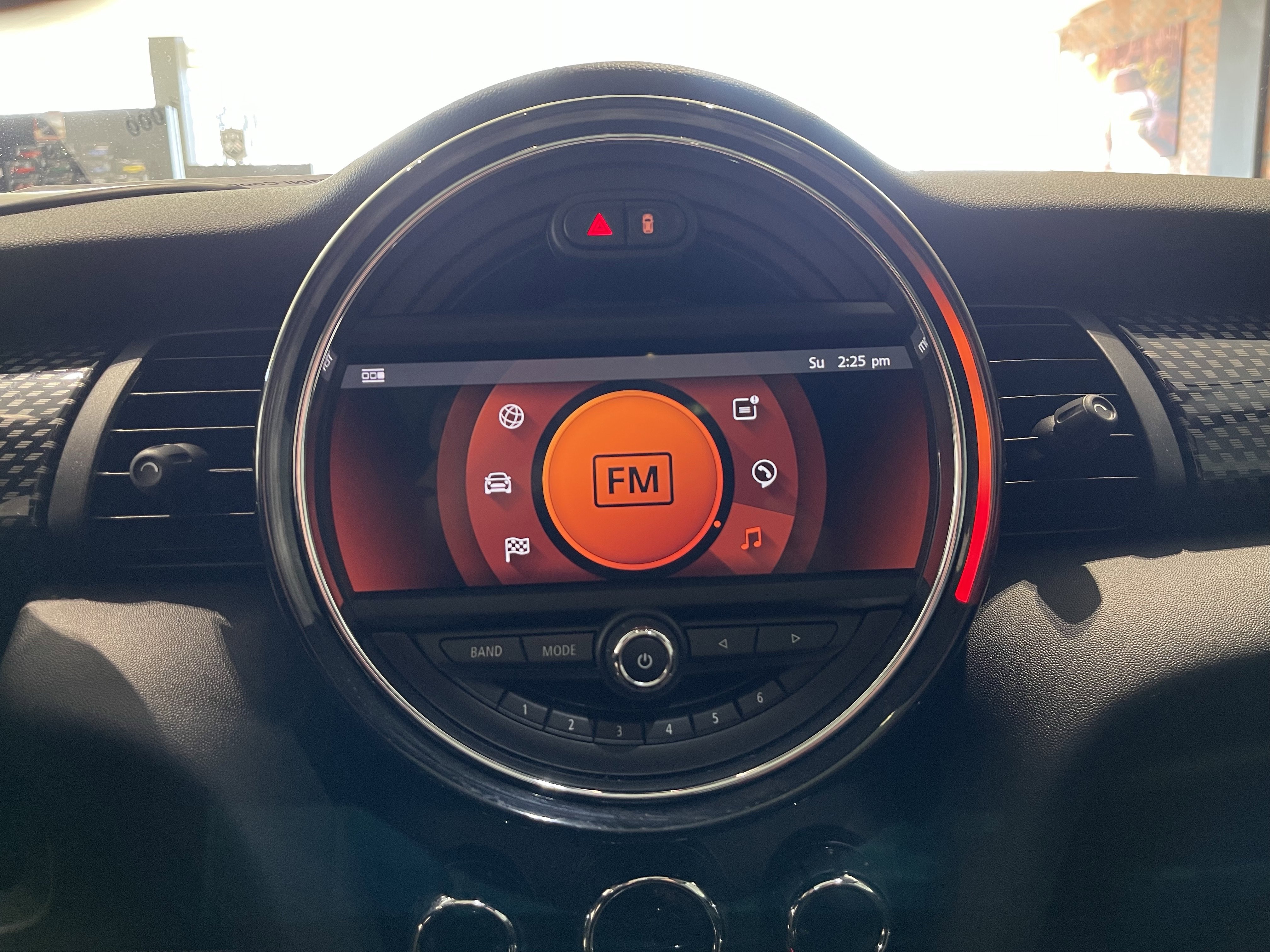 Used 2021 MINI Cooper S image 11