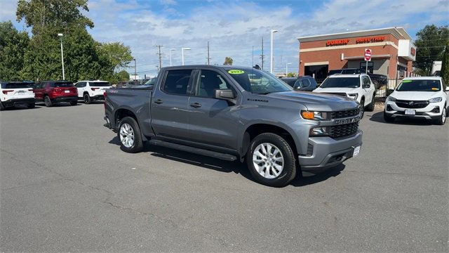 Certified 2022 Chevrolet Silverado 1500 Custom w/ LPO, Dark Essentials Package image 2
