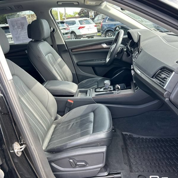 Used 2022 Audi Q5 2.0T Premium w/ Convenience Package AWD/4WD image 5
