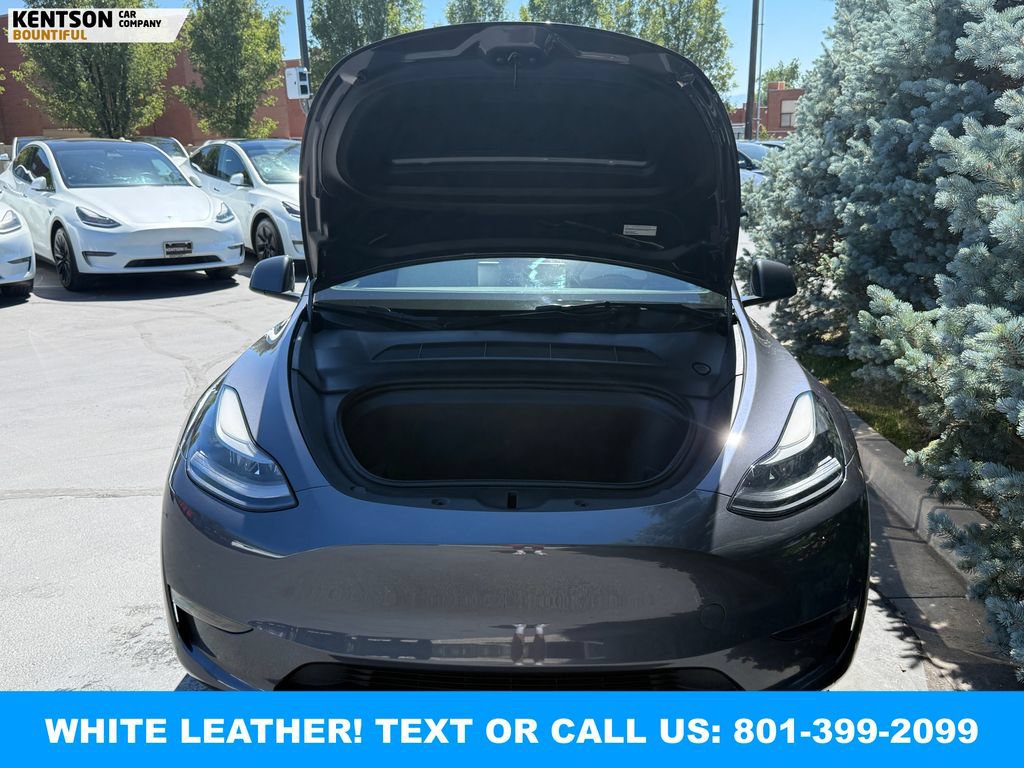Used 2023 Tesla Model Y Long Range AWD/4WD image 29