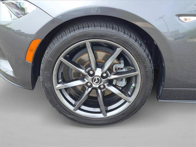 Used 2019 MAZDA MX-5 Miata RF Grand Touring RWD image 19