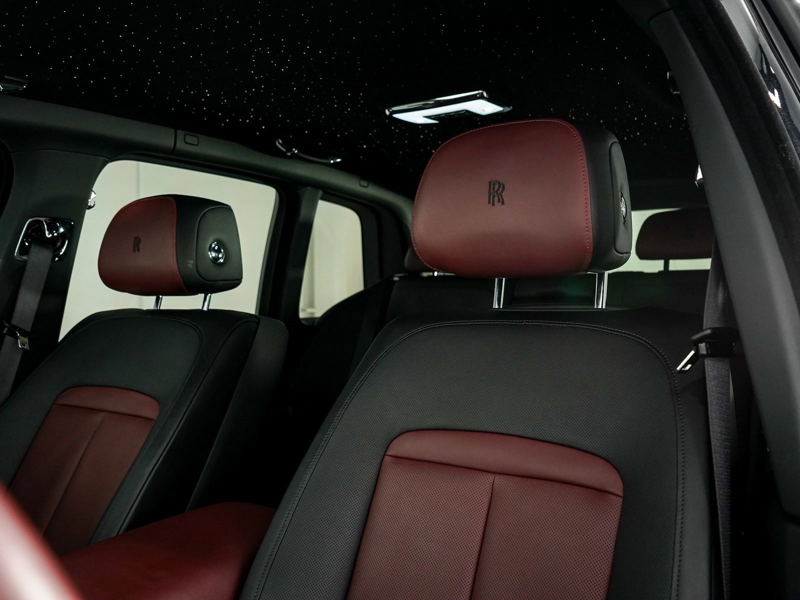 Certified 2022 Rolls-Royce Cullinan image 17