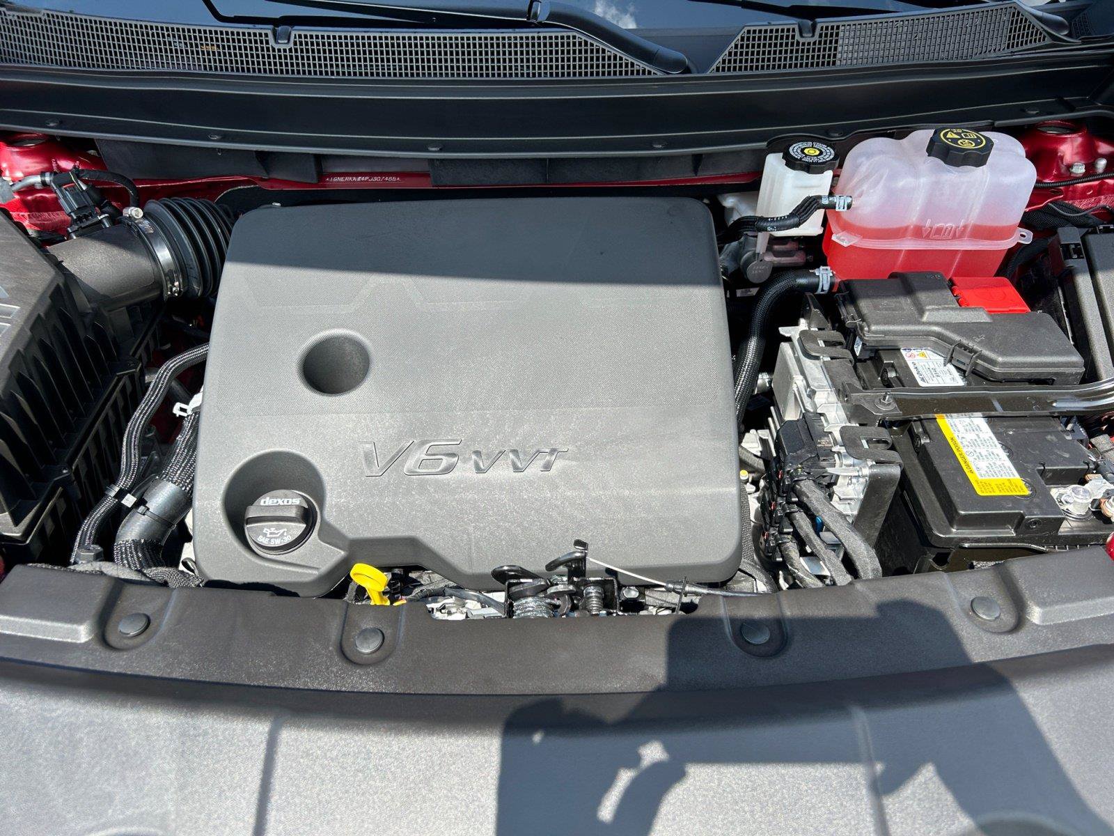 Used 2023 Chevrolet Traverse Premier FWD image 25