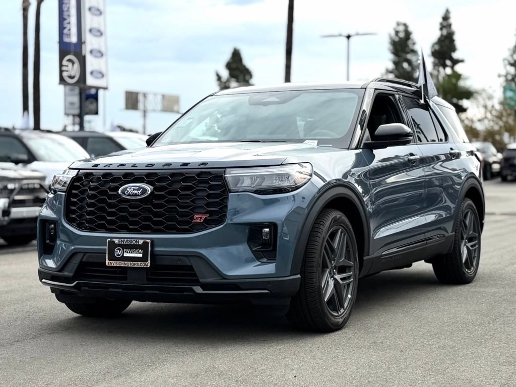 New 2026 Ford Explorer ST w/ Sun And Sound Package AWD/4WD image 5