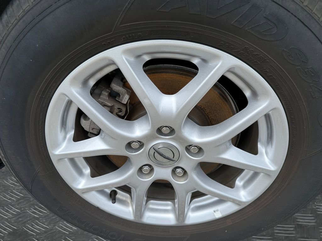 Certified 2023 Chrysler Pacifica Touring-L image 18