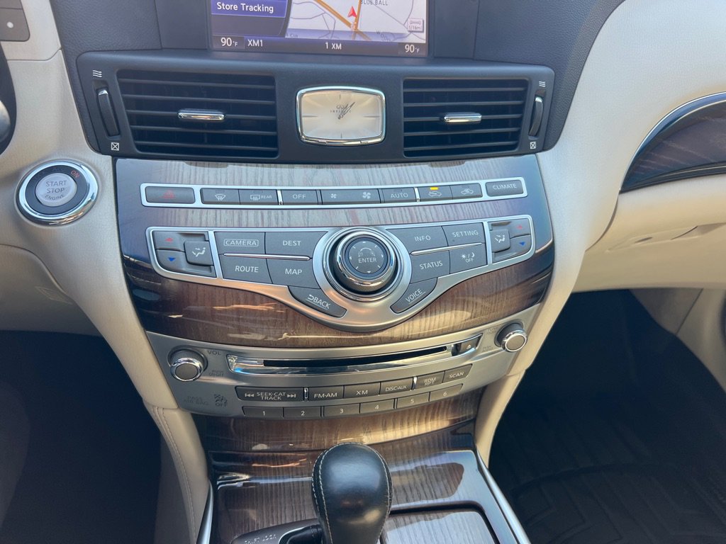 Used 2015 INFINITI Q70 L 3.7 w/ Deluxe Touring Package image 36