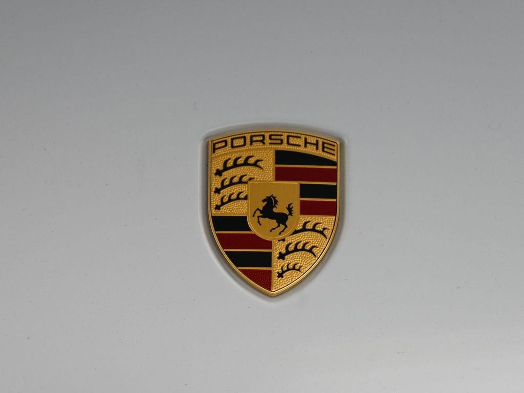 Certified 2023 Porsche Macan S AWD/4WD image 34