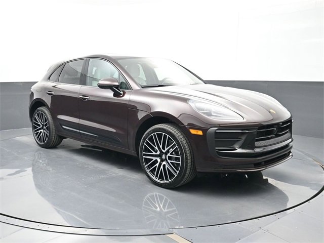 New 2026 Porsche Macan image 28
