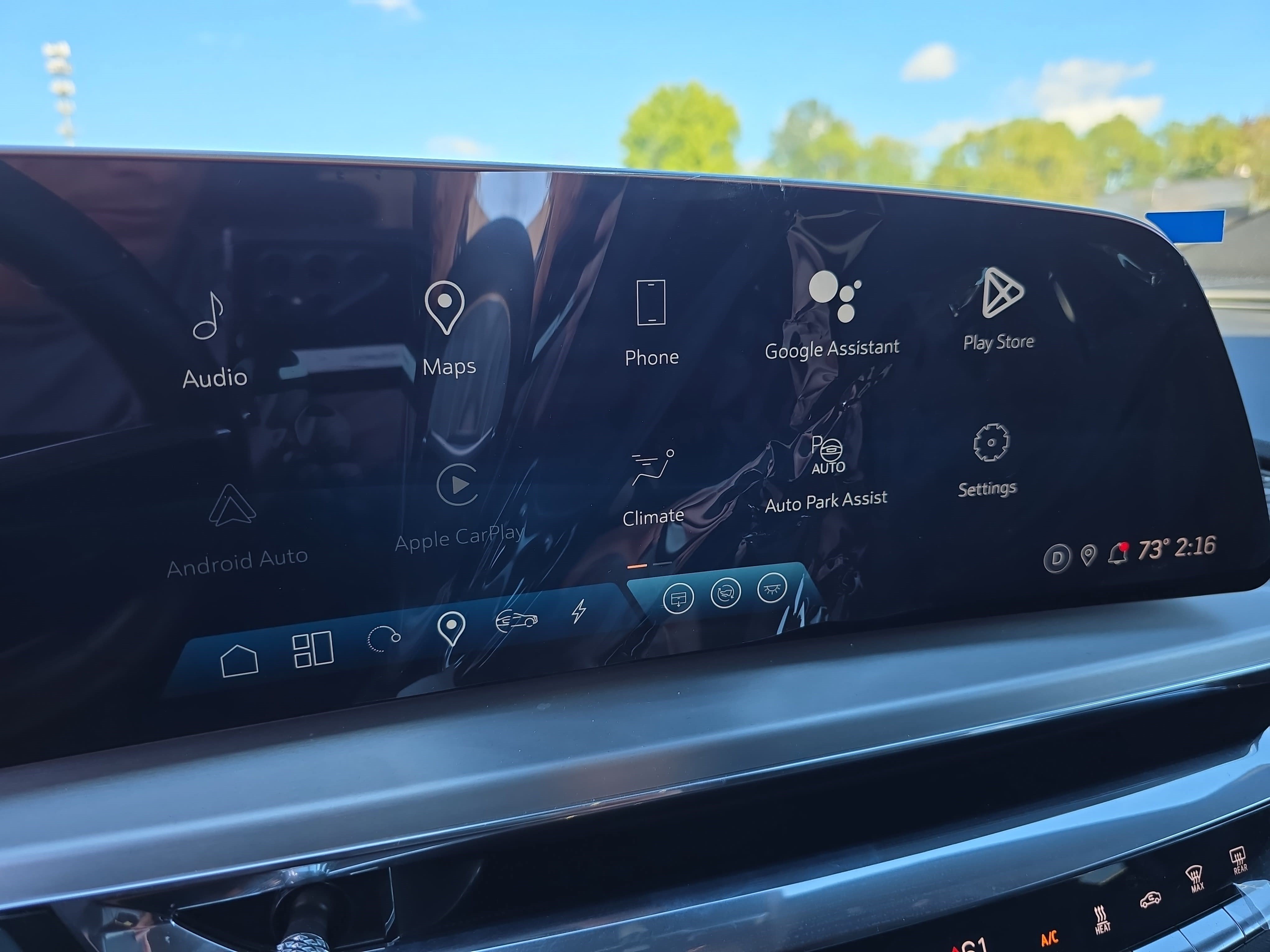 Used 2023 Cadillac Lyriq 2WD image 22