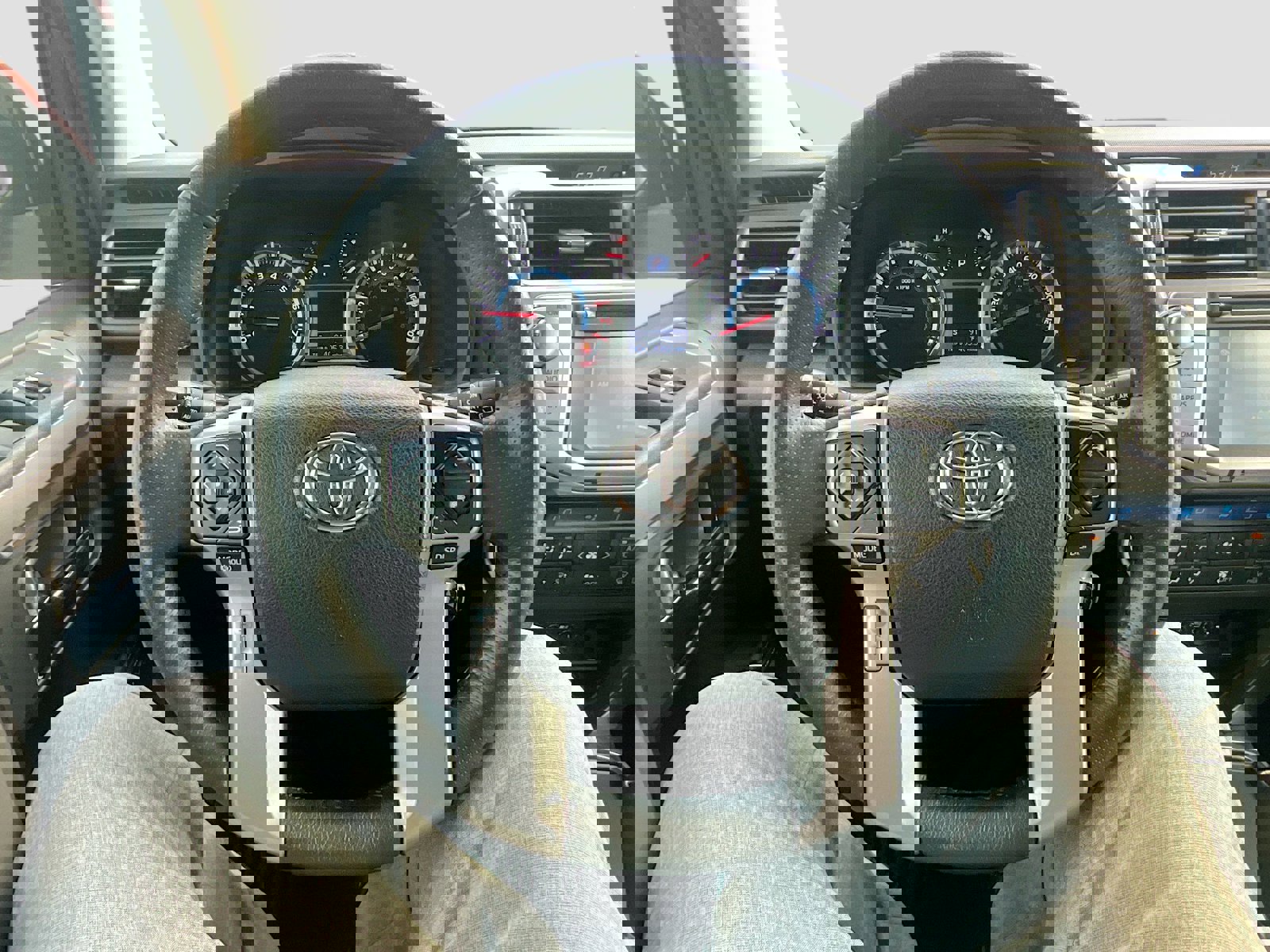 Used 2017 Toyota 4Runner Limited RWD image 11