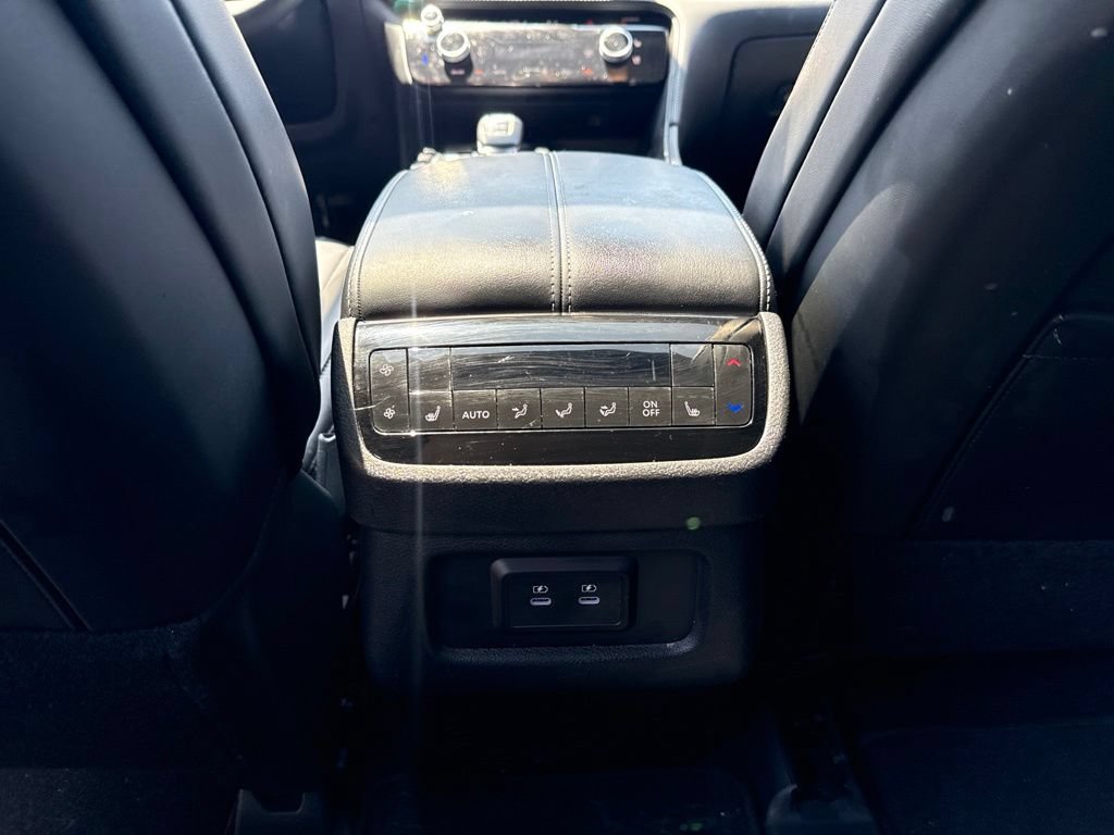 Certified 2026 INFINITI QX60 Luxe w/ Cargo Package AWD/4WD image 22