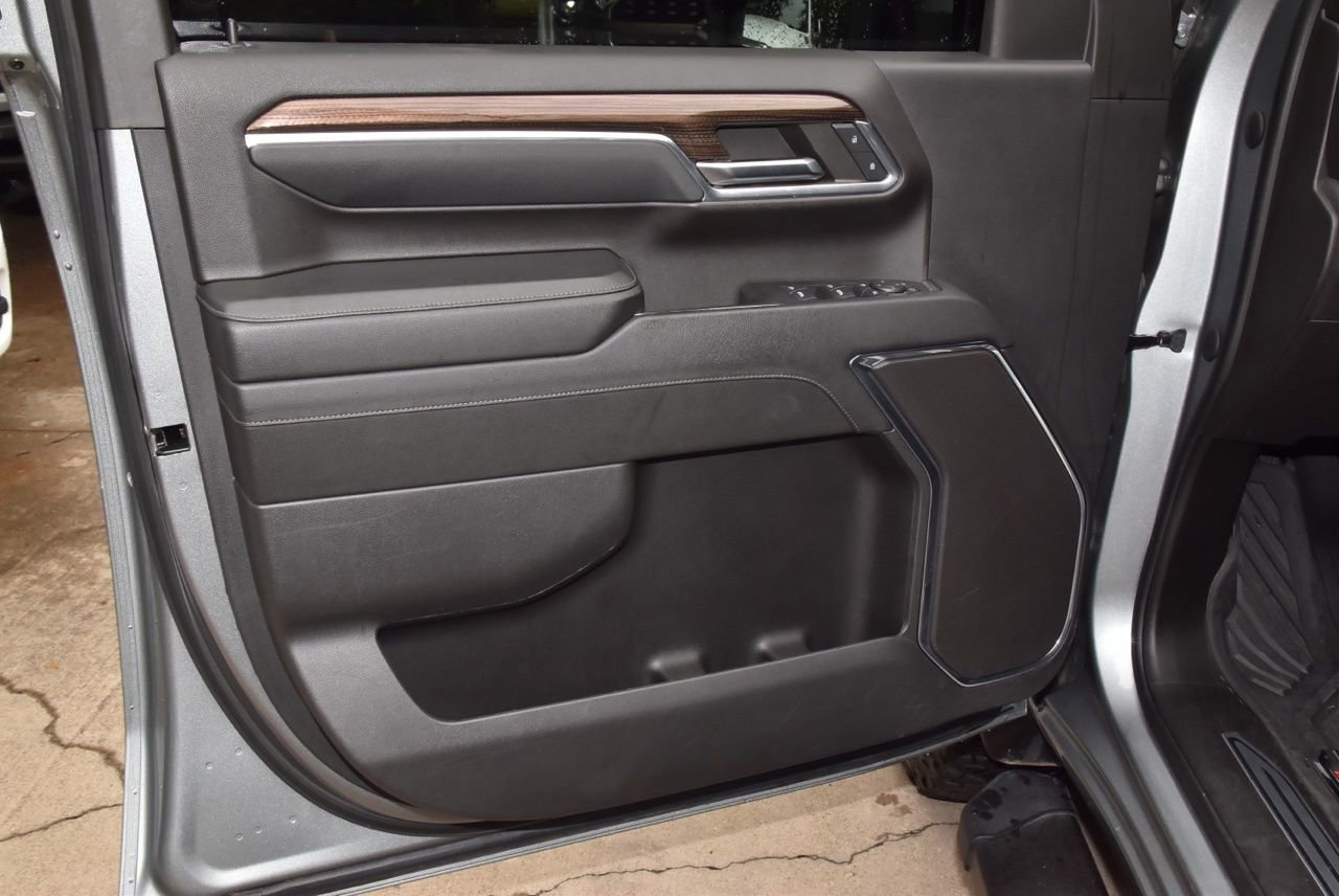 Used 2024 Chevrolet Silverado 2500 LT AWD/4WD image 35