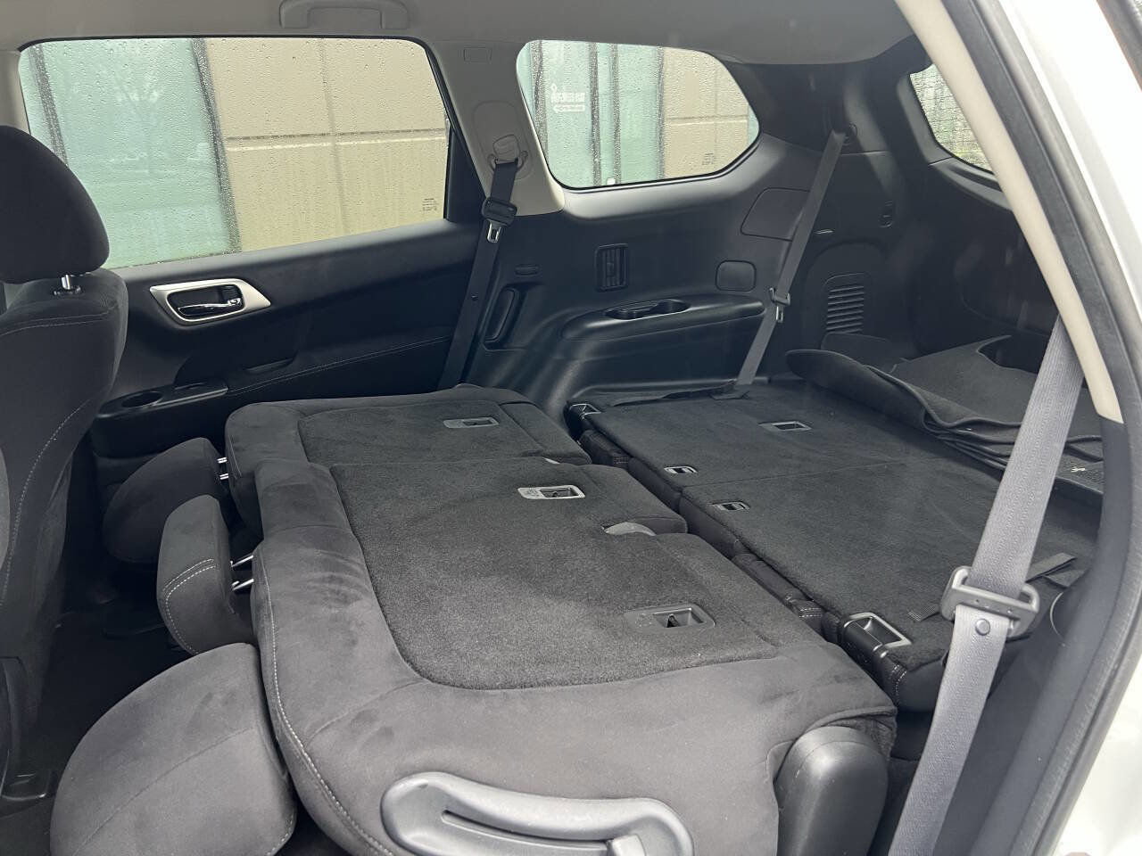 Used 2014 Nissan Pathfinder SV FWD image 24