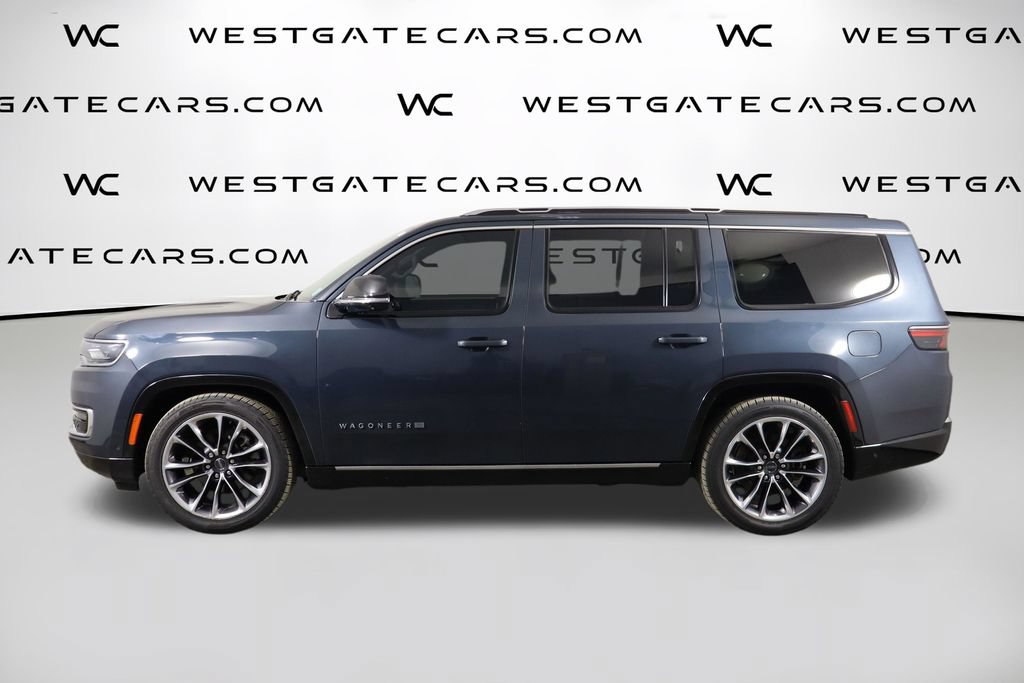 Used 2023 Jeep Wagoneer Series III w/ Premium Group I AWD/4WD image 5
