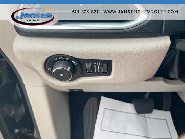 Used 2018 Chrysler Pacifica Touring-L Plus FWD image 17