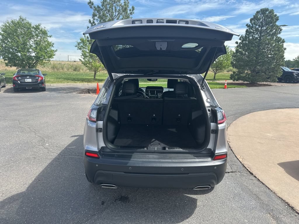 Used 2019 Jeep Cherokee Latitude Plus w/ Comfort/Convenience Group AWD/4WD image 22