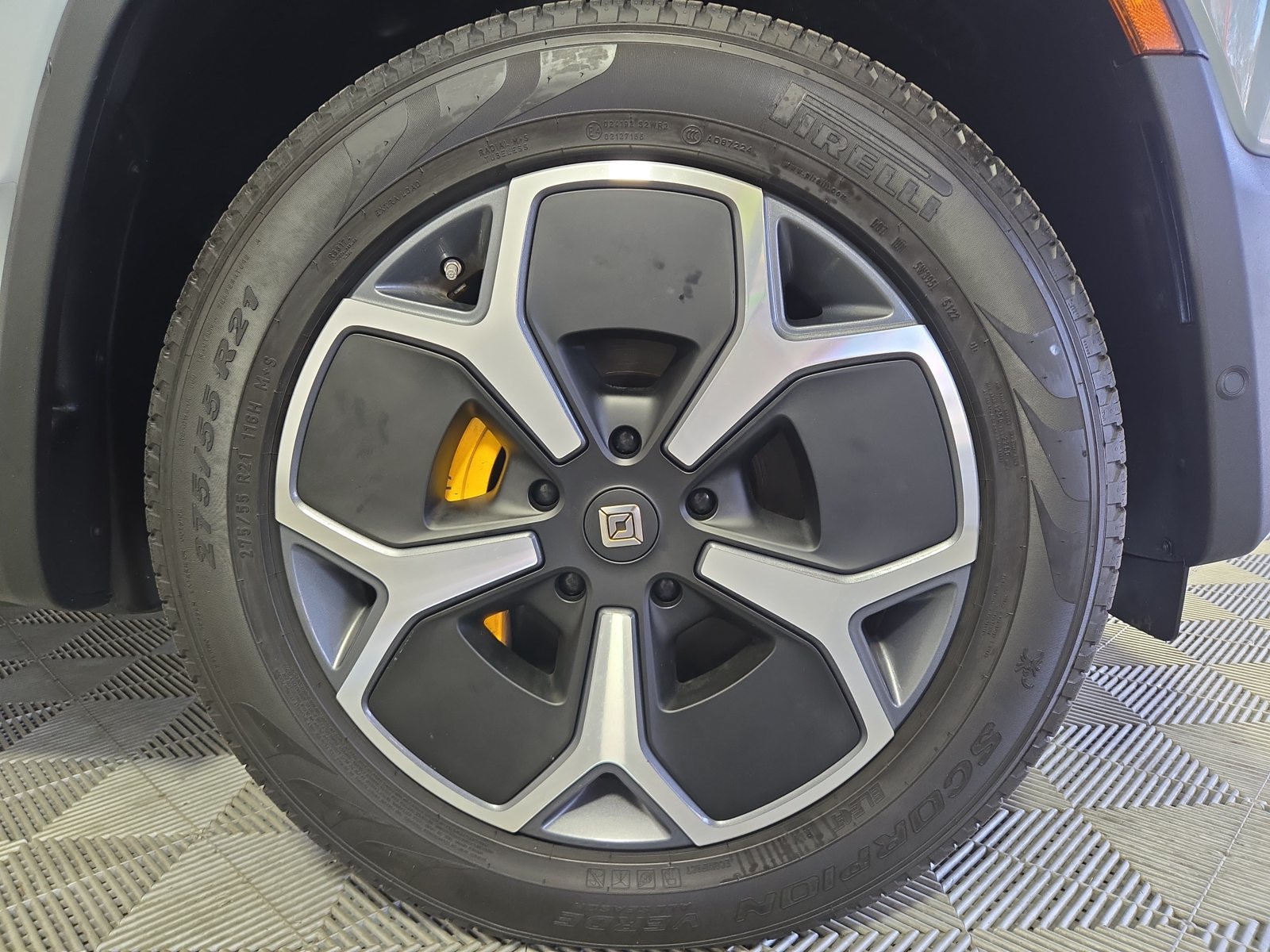 Used 2023 Rivian R1T Adventure Quad AWD/4WD image 11