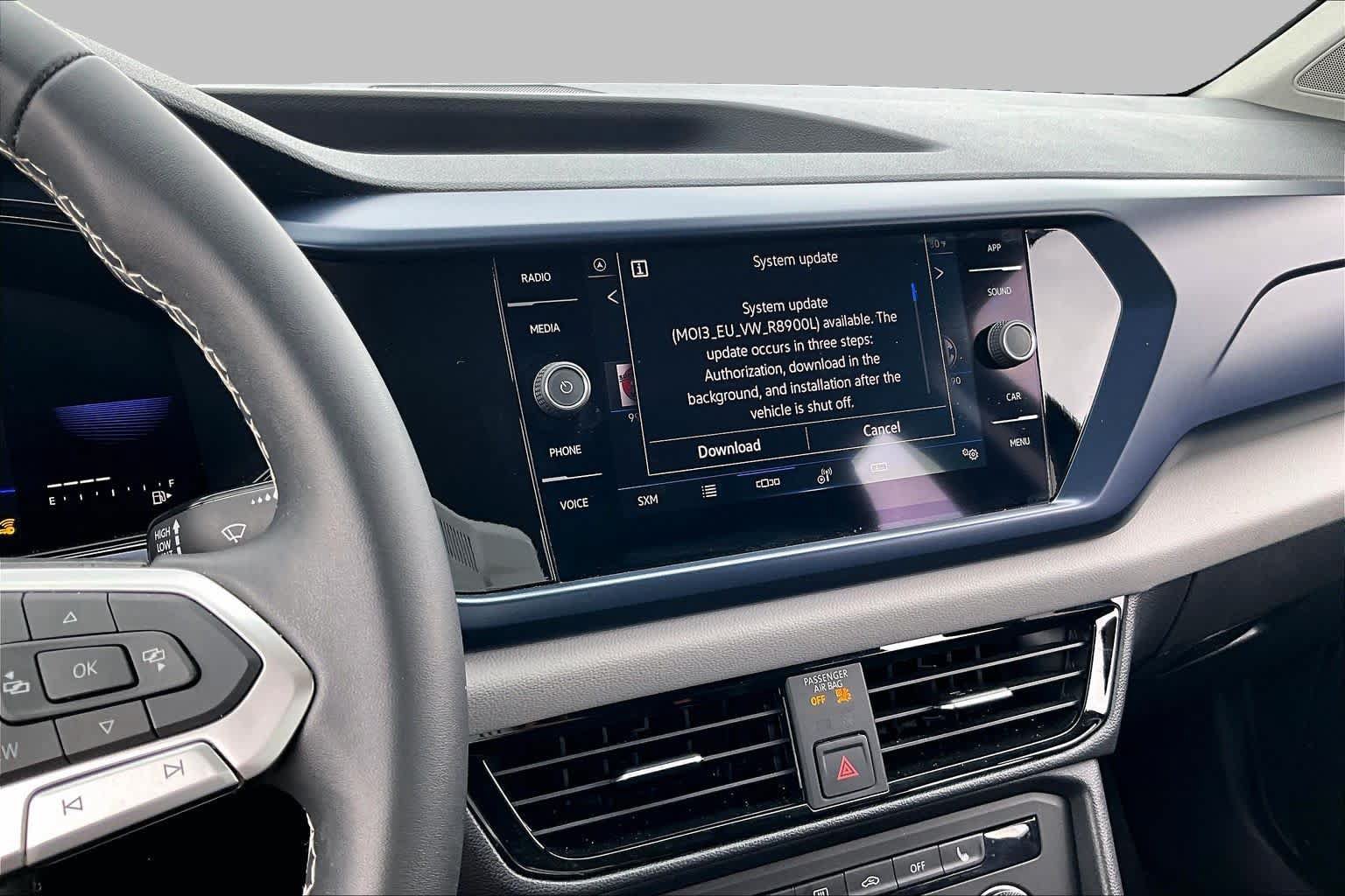 Used 2022 Volkswagen Taos SE FWD image 6