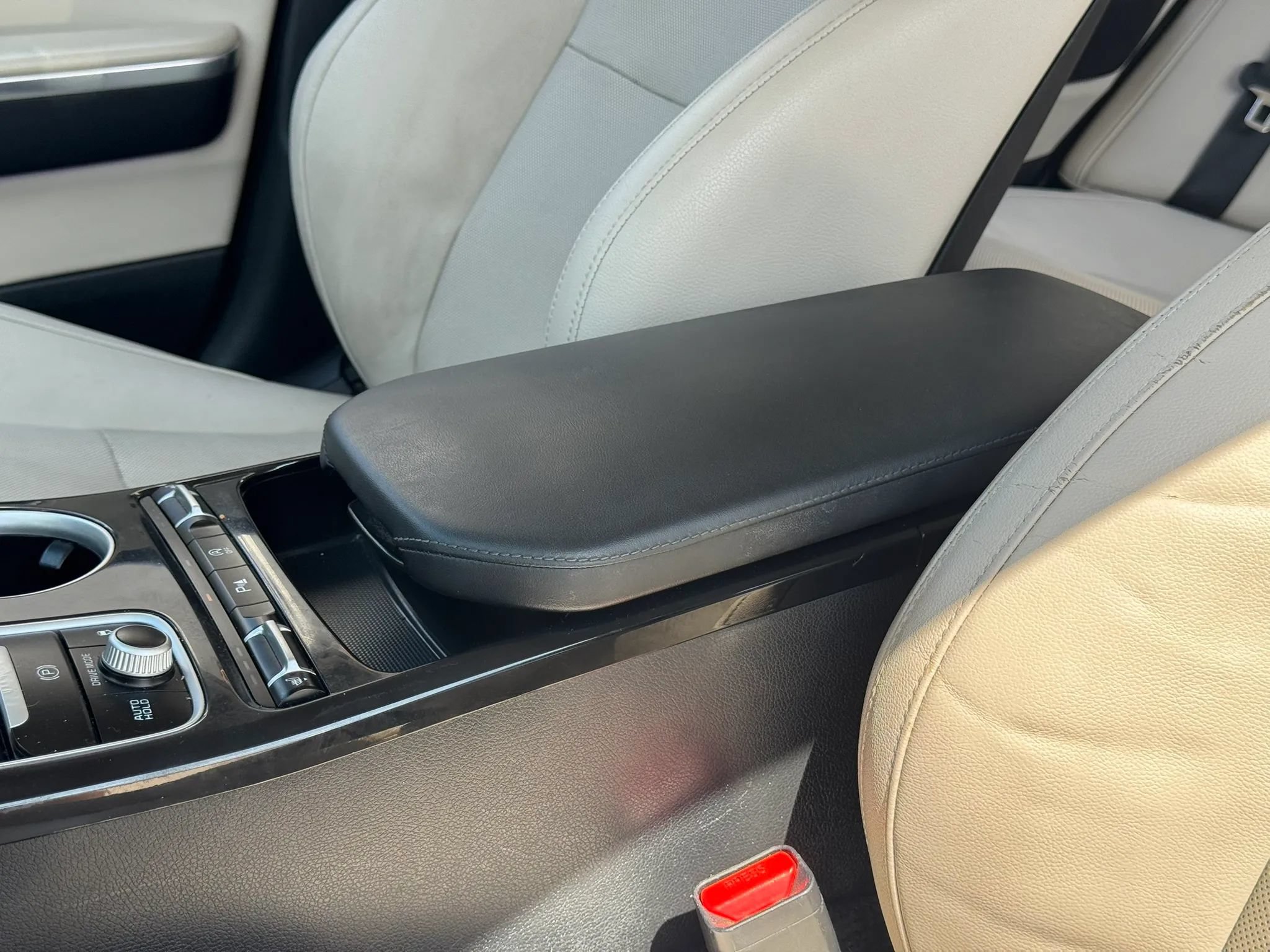Used 2018 Kia Stinger Premium RWD image 24