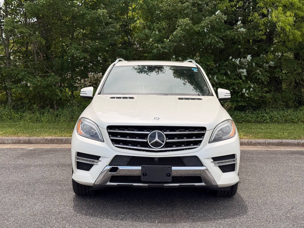 Used 2014 Mercedes-Benz ML 550 4MATIC image 3