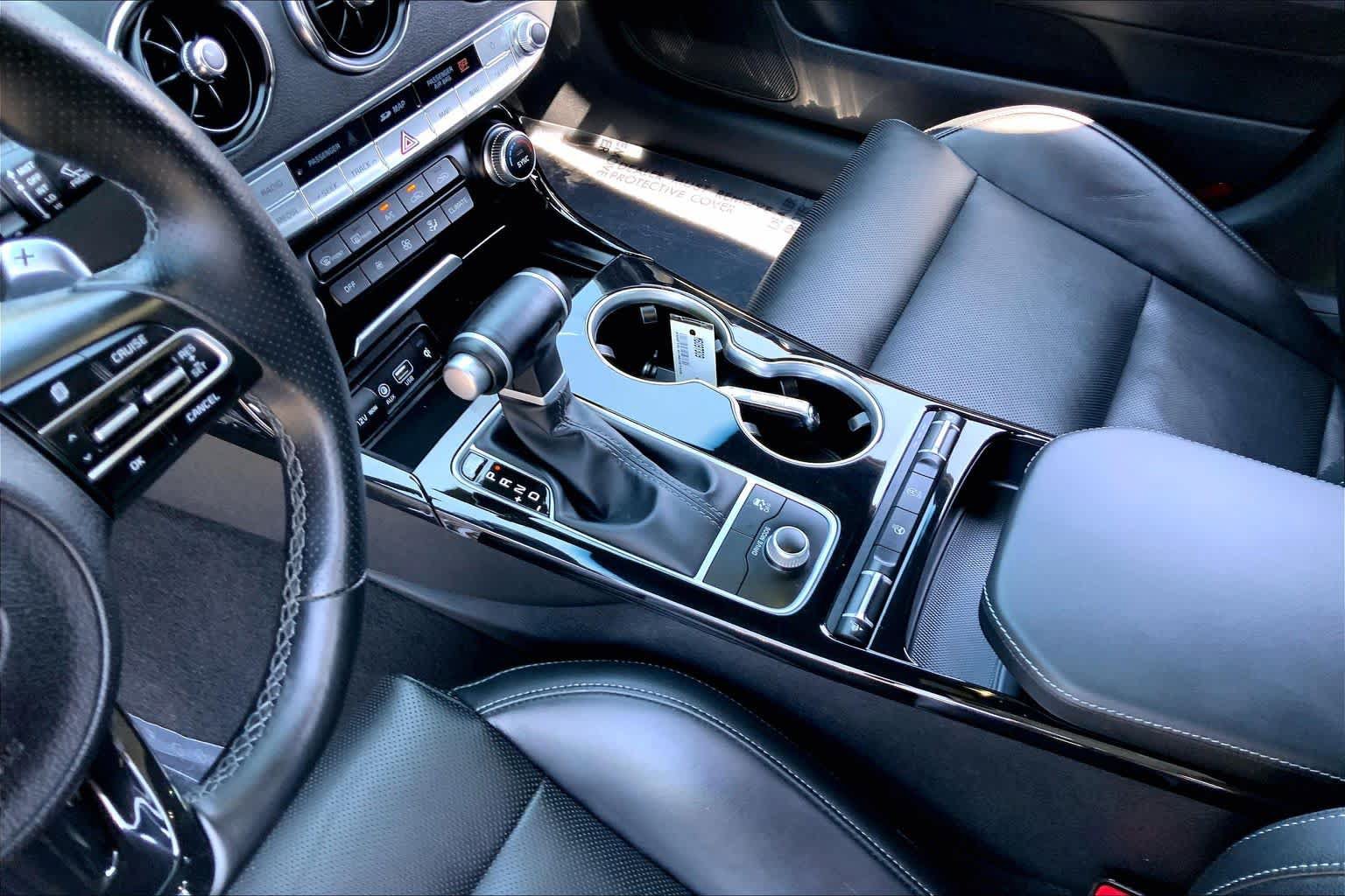 Used 2021 Kia Stinger GT-Line w/ Sun & Sound Package AWD/4WD image 17