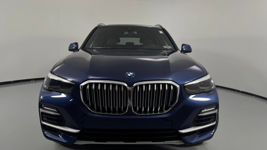 Used 2019 BMW X5 xDrive40i w/ Convenience Package AWD/4WD image 2