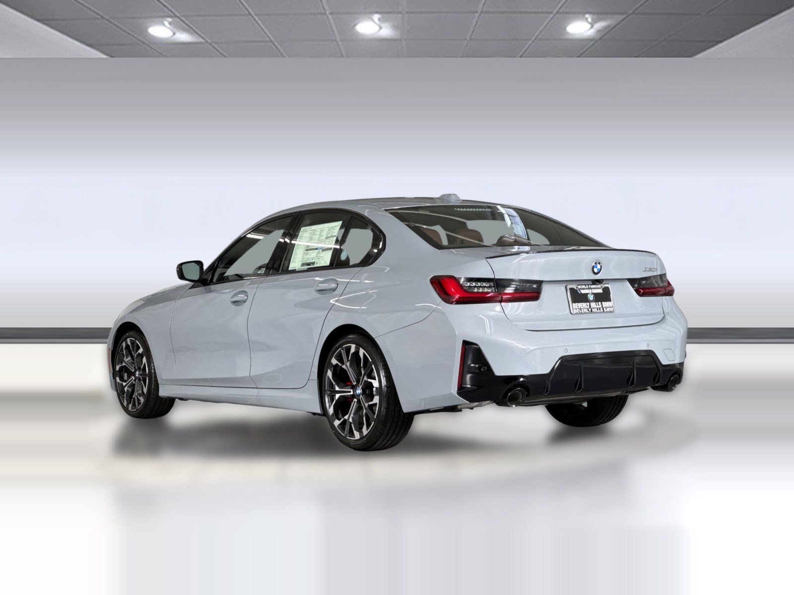 New 2026 BMW 330i Sedan w/ M Sport Package RWD image 3