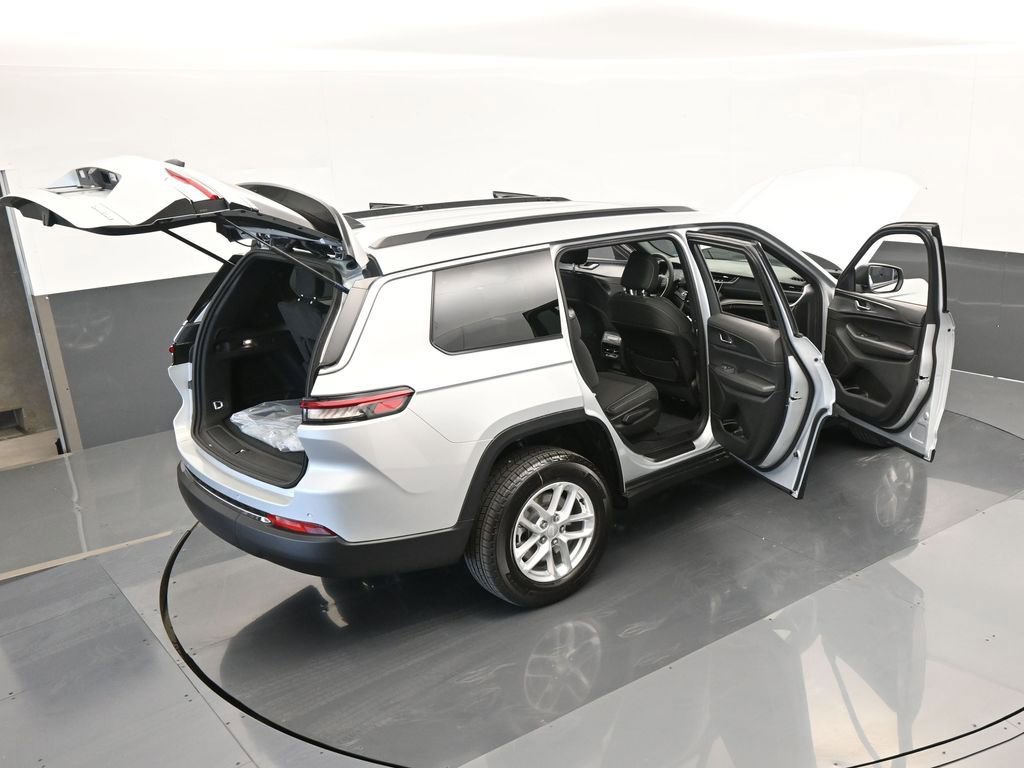 Used 2024 Jeep Grand Cherokee L Laredo image 58