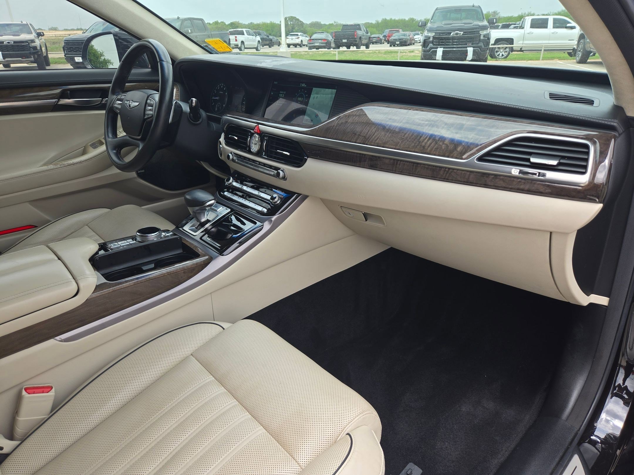 Used 2018 Genesis G90 5.0 Ultimate image 30